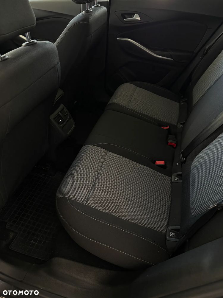 Opel Grandland X 1.2 T Enjoy S&S - 14