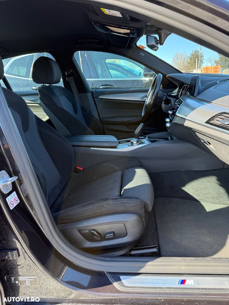 BMW Seria 5 520d Aut. M Sport Edition - 14