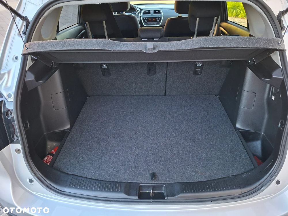 Suzuki SX4 S-Cross 1.6 Premium - 14