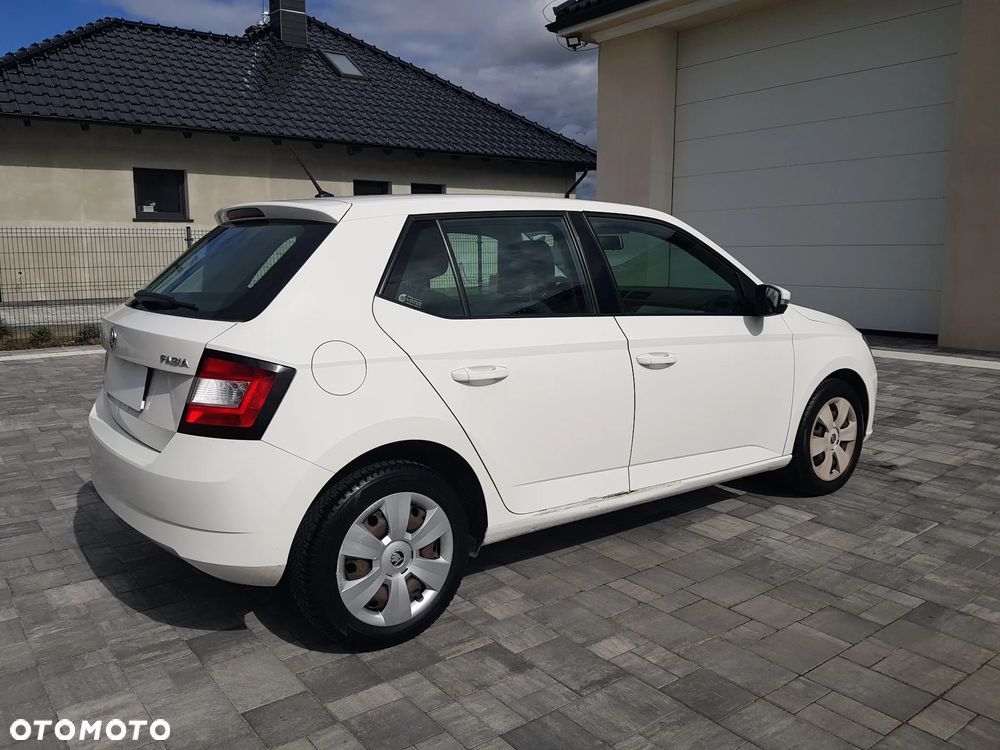 Skoda Fabia 1.0 Ambition - 8