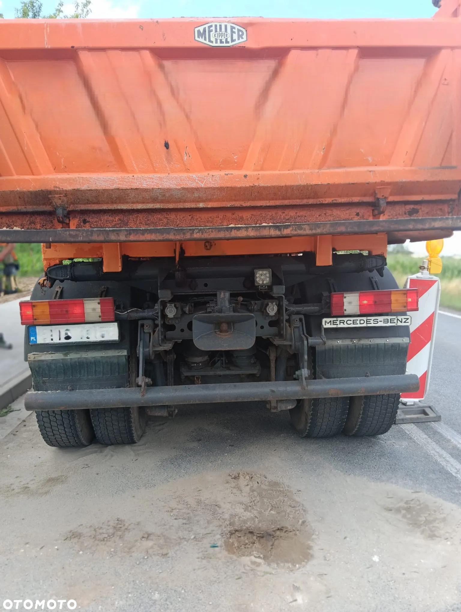 Mercedes-Benz ACTROS 3331 - 12