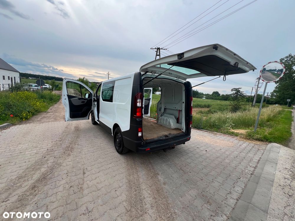Renault trafic - 25