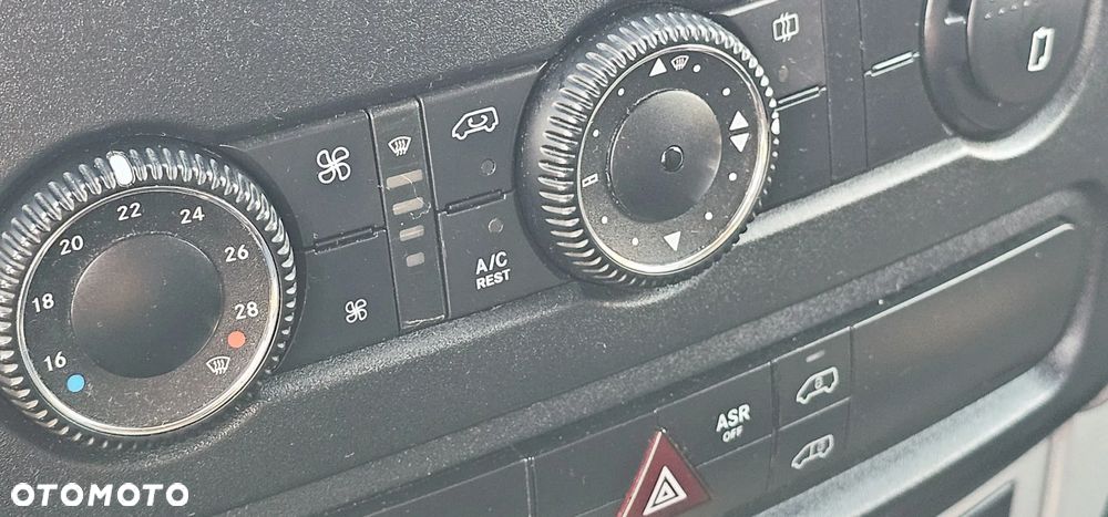 Volkswagen CRAFTER 2.0 TDI, L2H2 , Sredni , Krajowy, Euro5 , Blaszak, - 38