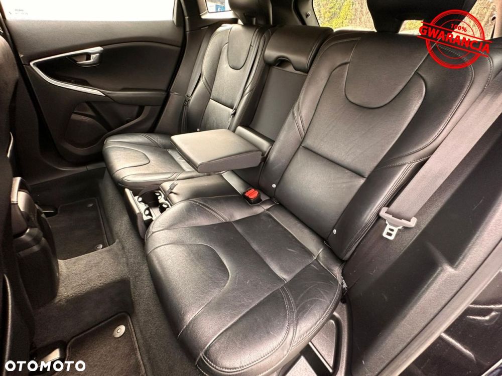 Volvo V40 - 30