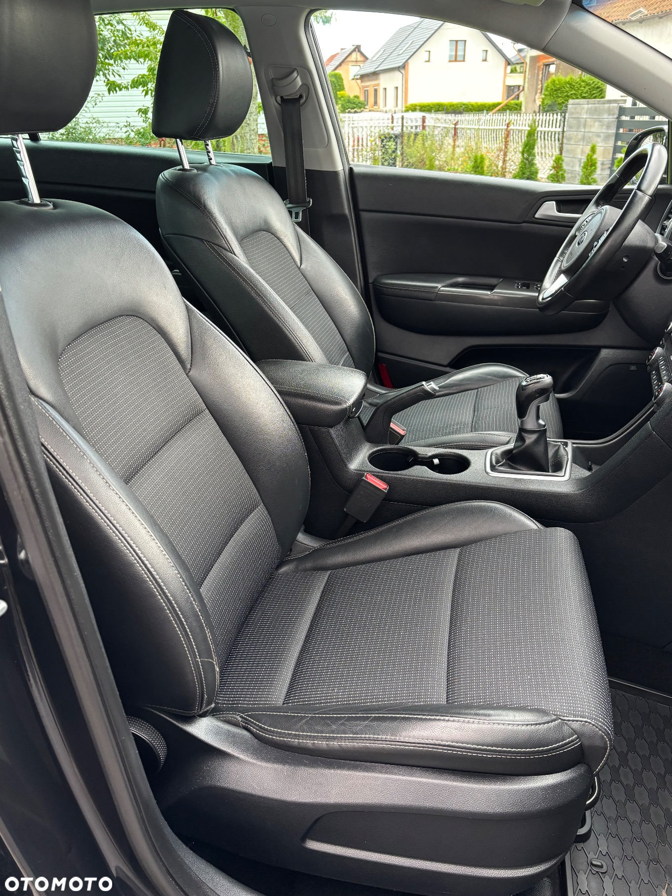 Kia Sportage 2,0 CRDI AWD Spirit - 5