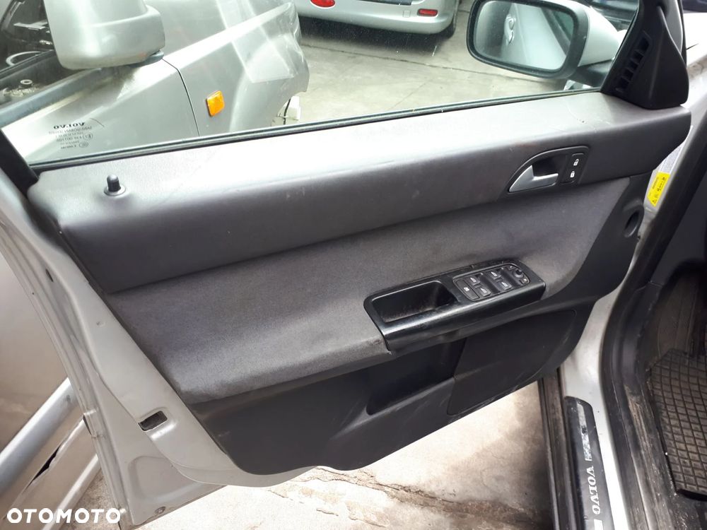 VOLVO V50 04-07 1.6 D ZDERZAK TYŁ TYLNY 426-26 - 23