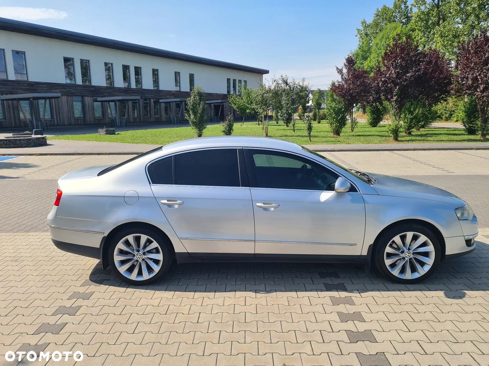 Volkswagen Passat 2.0 TDI Highline DSG - 5