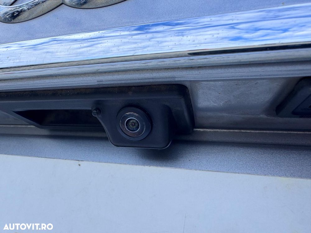 Audi A4 2.0 40 TDI S tronic MHEV Advanced - 8