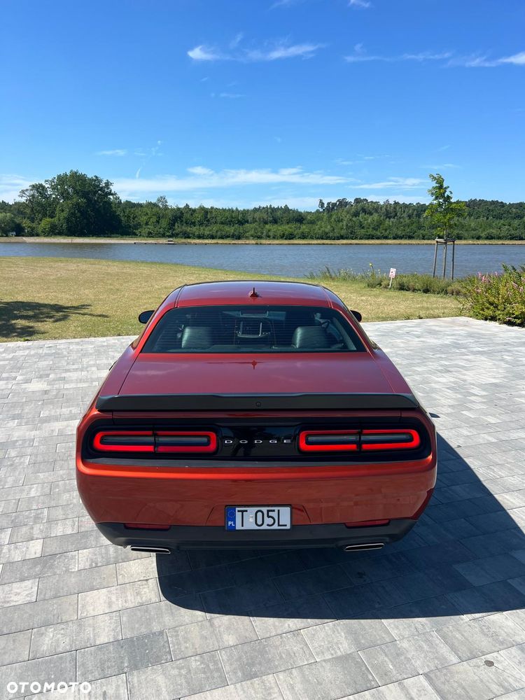 Dodge Challenger 3.6 SXT Plus - 27