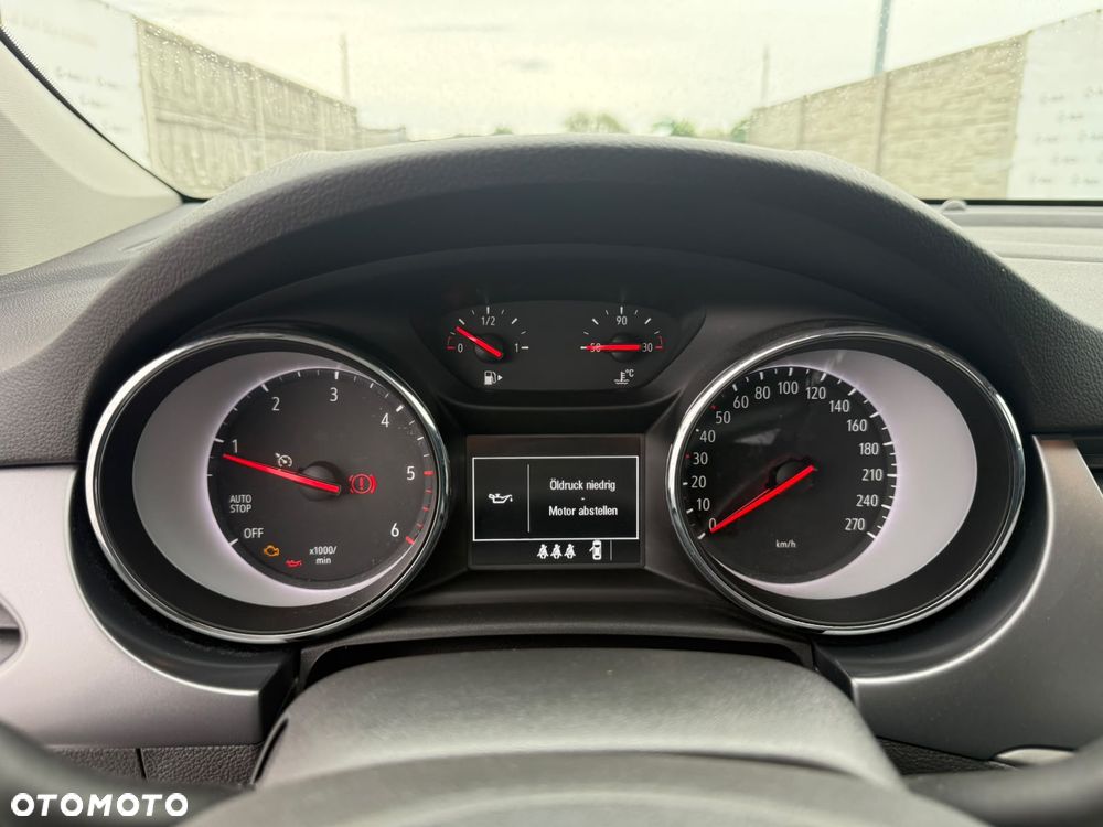 Opel Astra 1.6 D Start/Stop 120 Jahre - 8