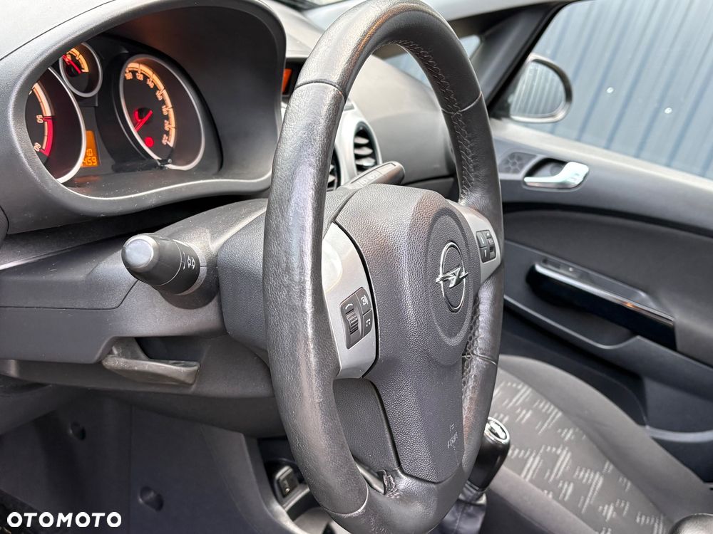 Opel Corsa - 17