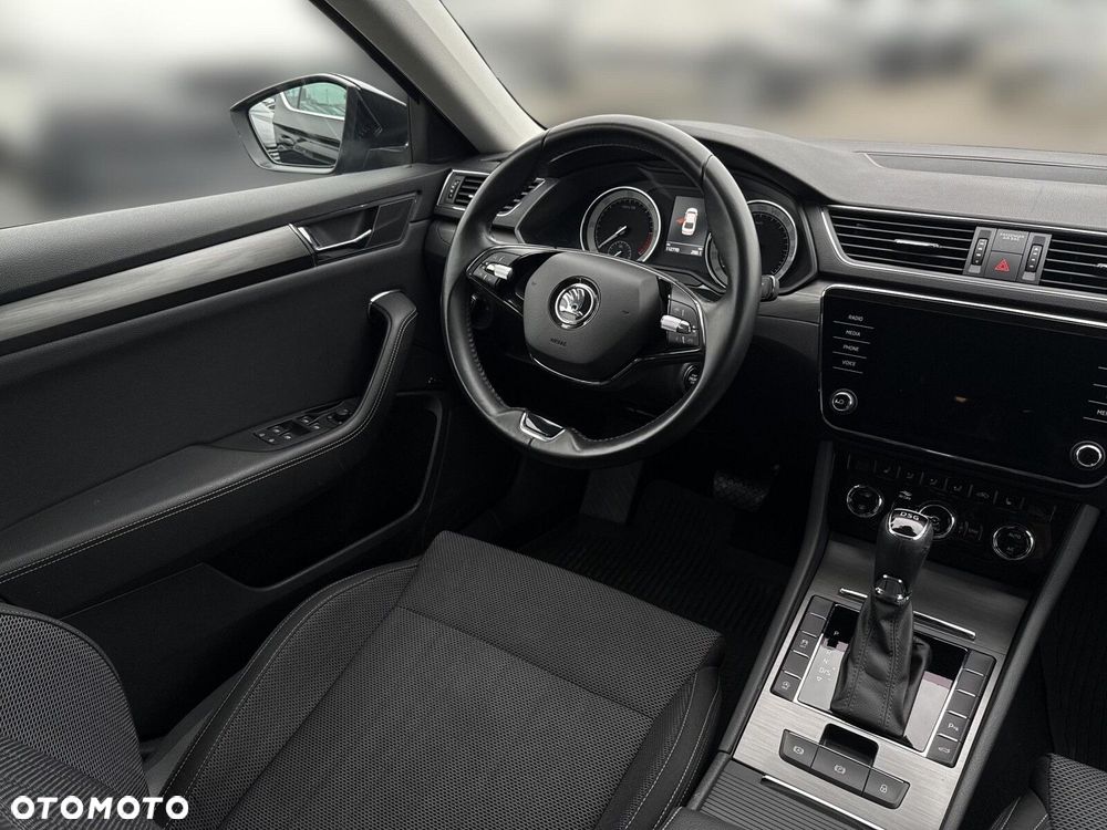 Skoda Superb 2.0 TDI Style DSG - 16