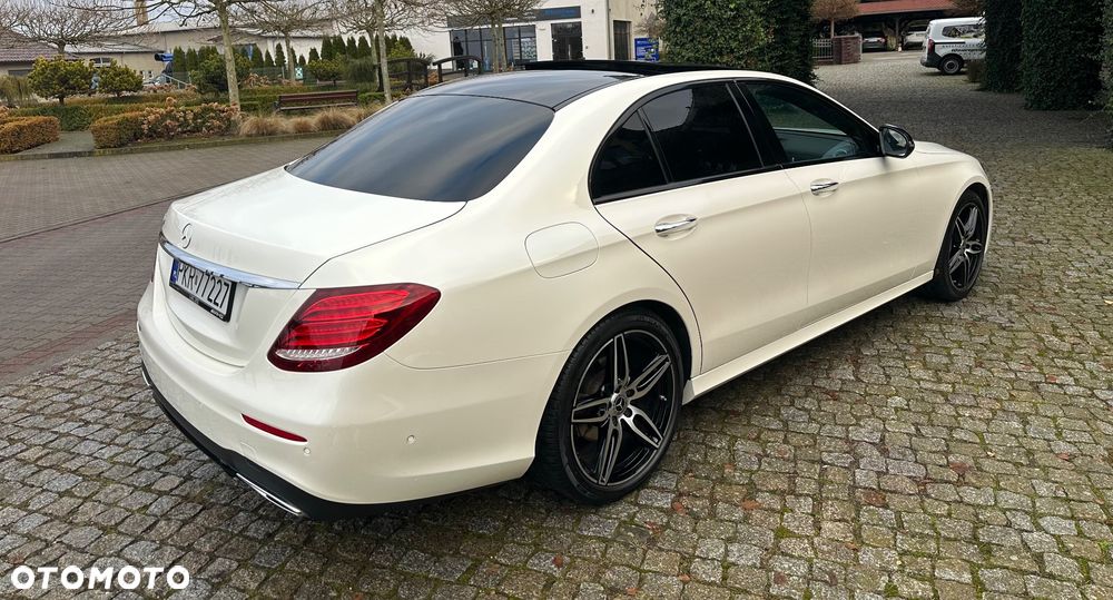 Mercedes-Benz Klasa E 220 d 9G-TRONIC - 8