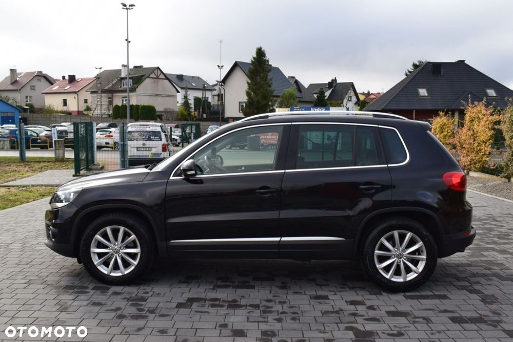 Volkswagen Tiguan - 2