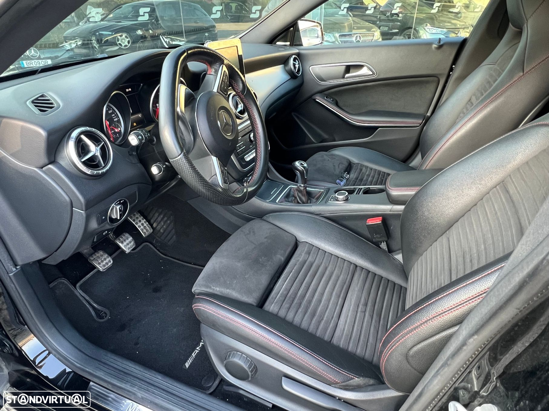 Mercedes-Benz CLA 180 d Shooting Brake AMG Line - 7