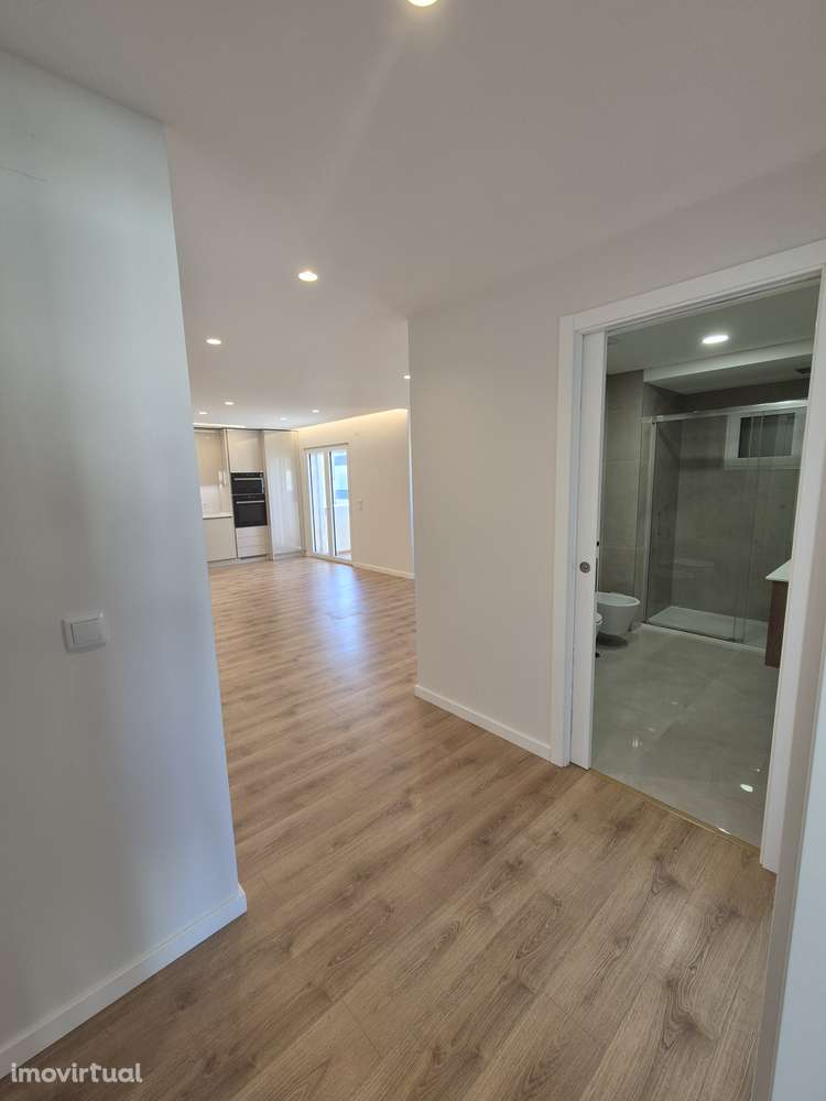 Apartamento, 132 m², Sacavém e Prior Velho - Grande imagem: 4/20