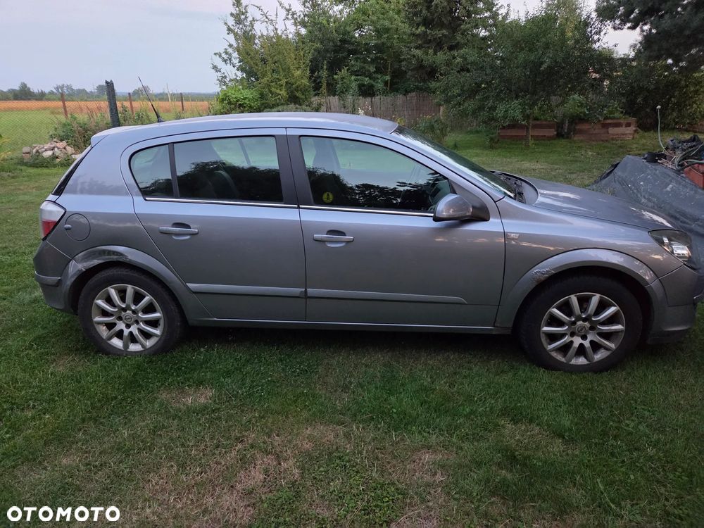 Opel Astra 1.7 CDTI - 2