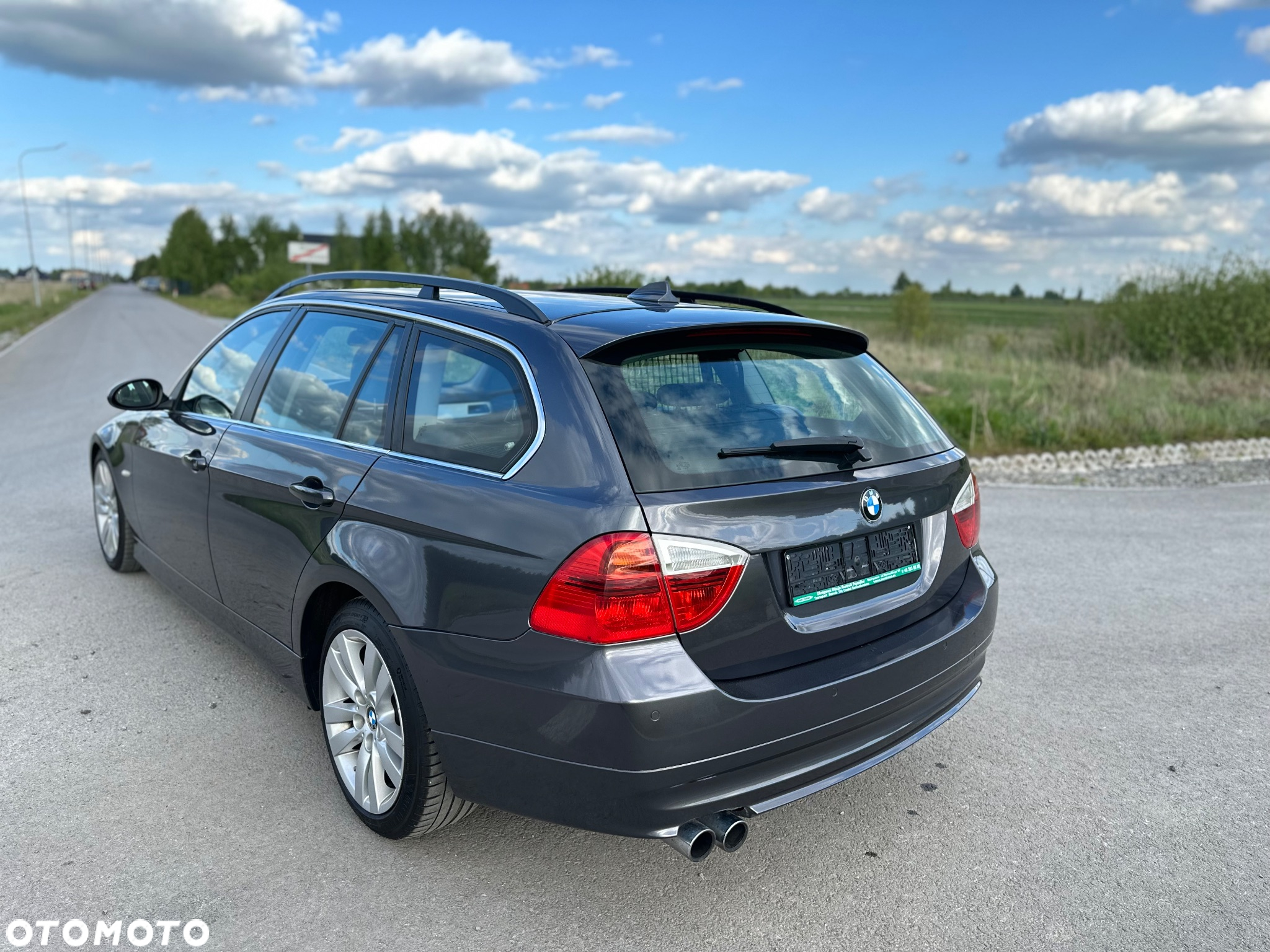 BMW Seria 3 330xi Touring - 7