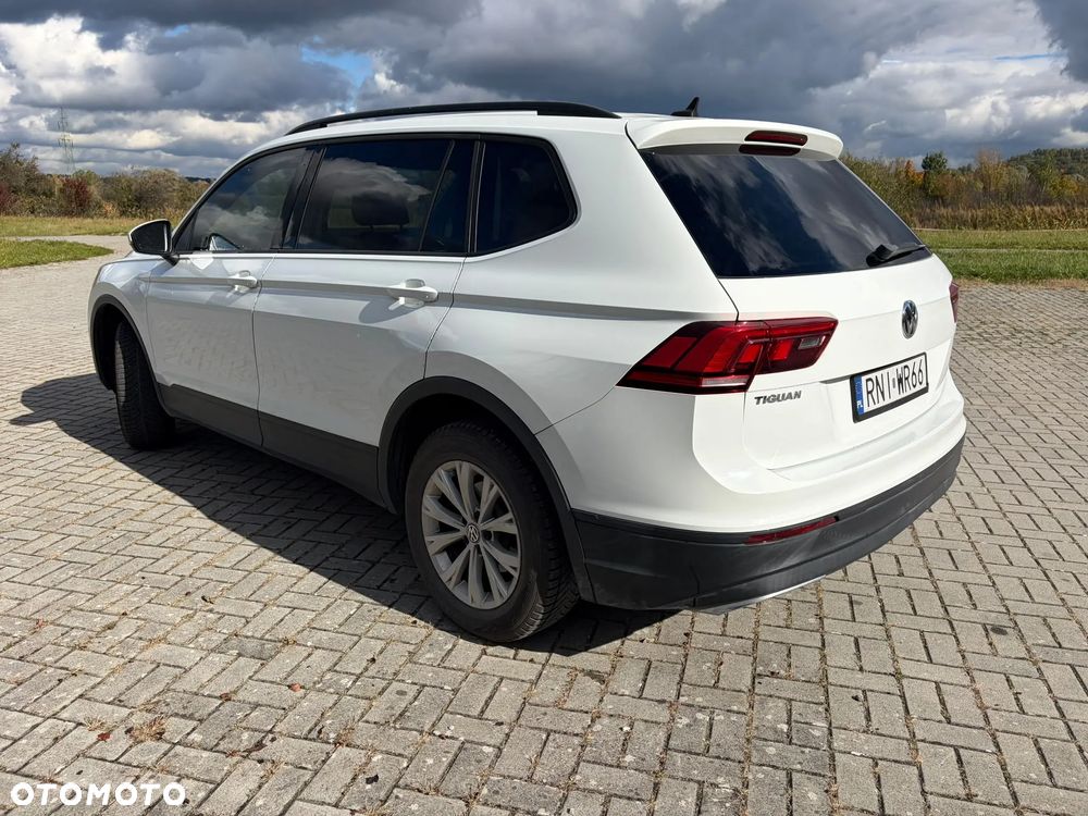 Volkswagen Tiguan - 19