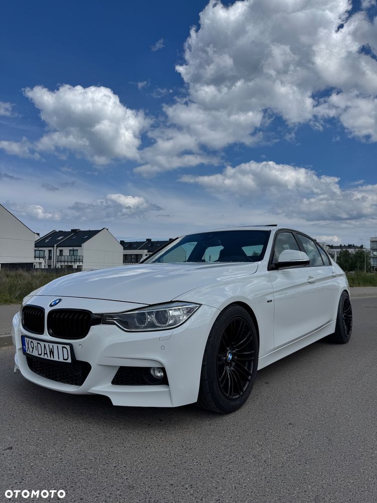 BMW Seria 3 320d DPF Edition Sport - 8