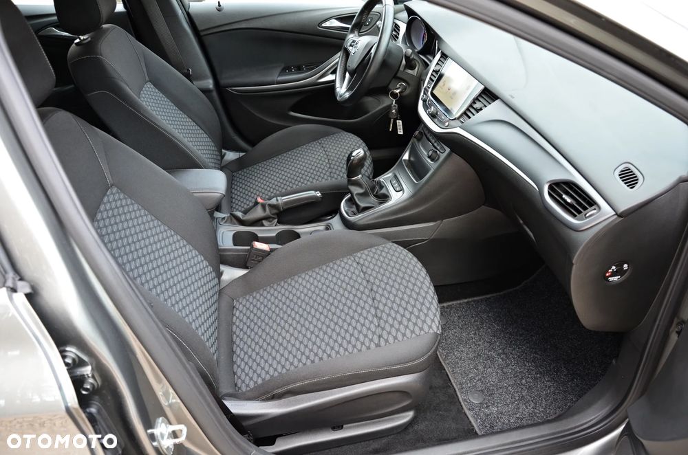 Opel Astra 1.4 Turbo Dynamic - 37