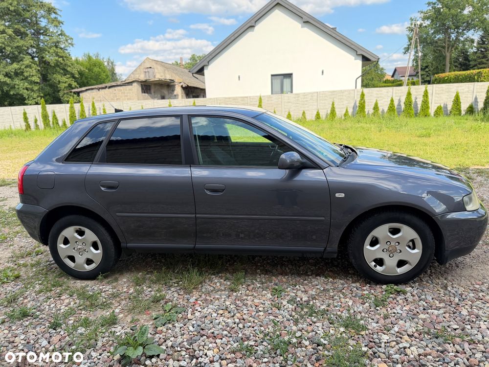 Audi A3 Sportback 1.8 Attraction - 7