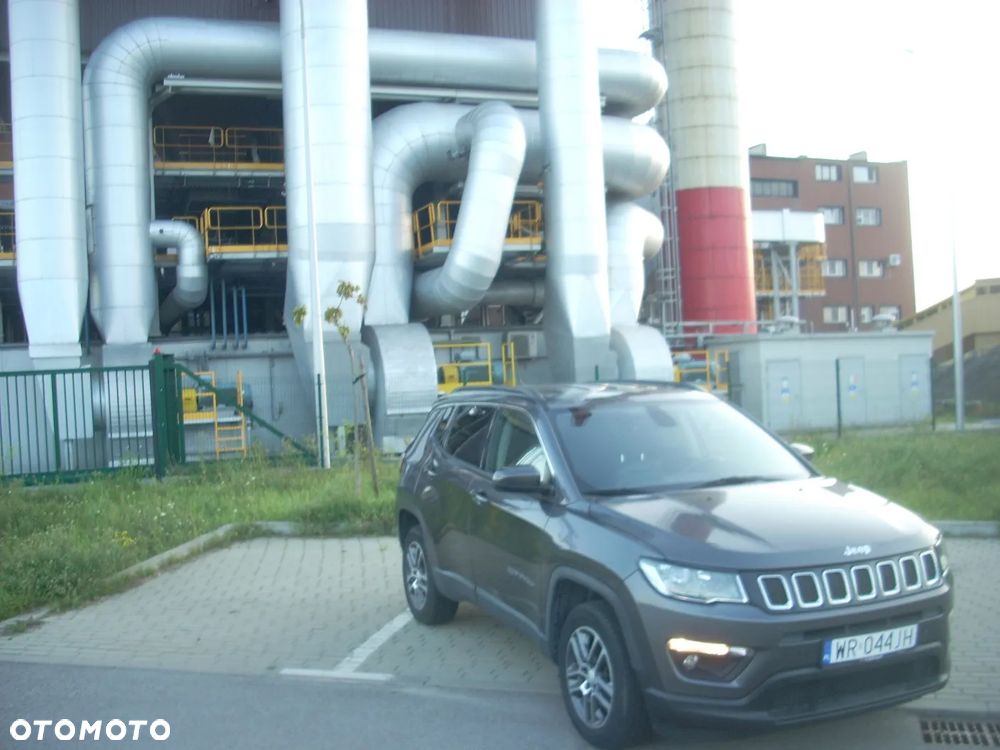 Jeep Compass - 1