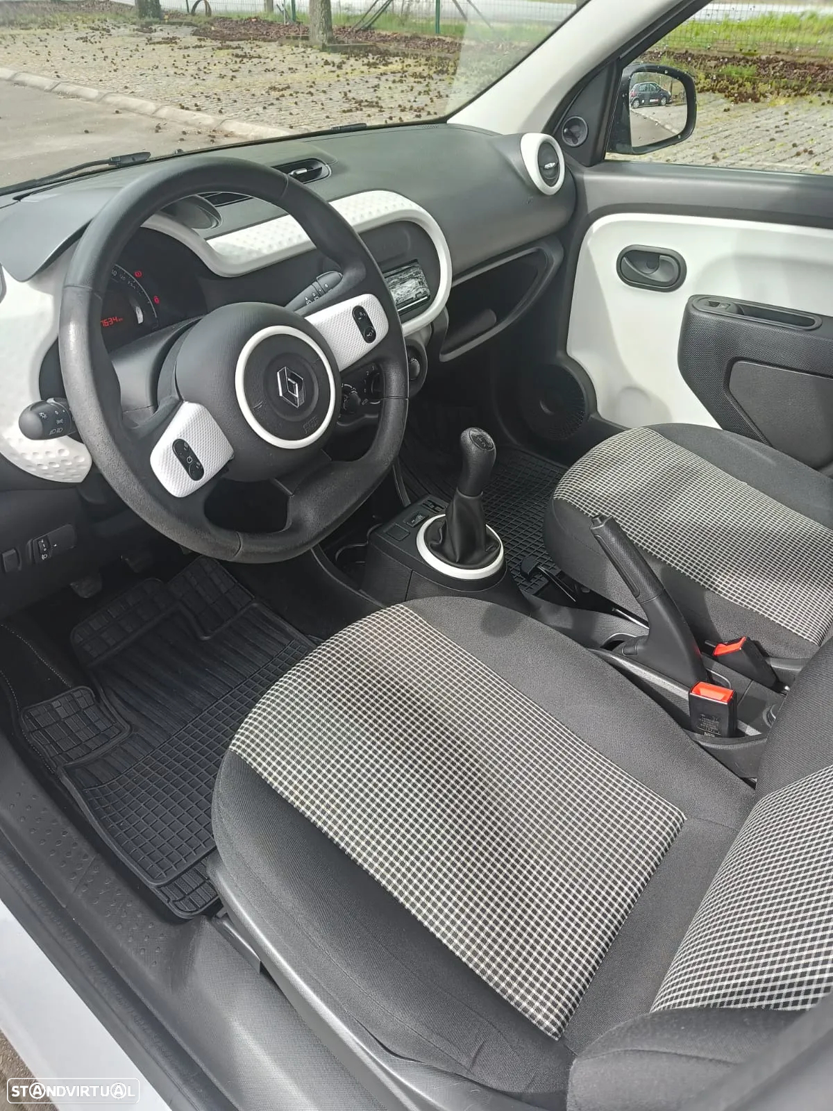 Renault Twingo SCe 70 Life - 10