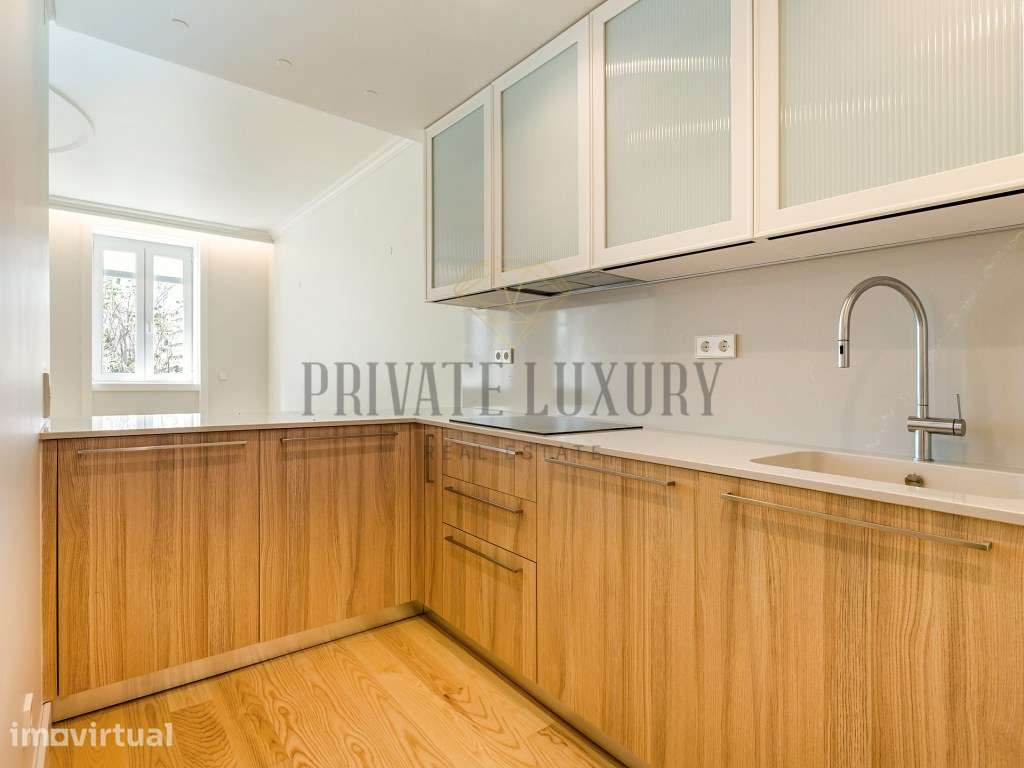 Apartamento T2 com varanda nas Avenidas Novas - Grande imagem: 3/25