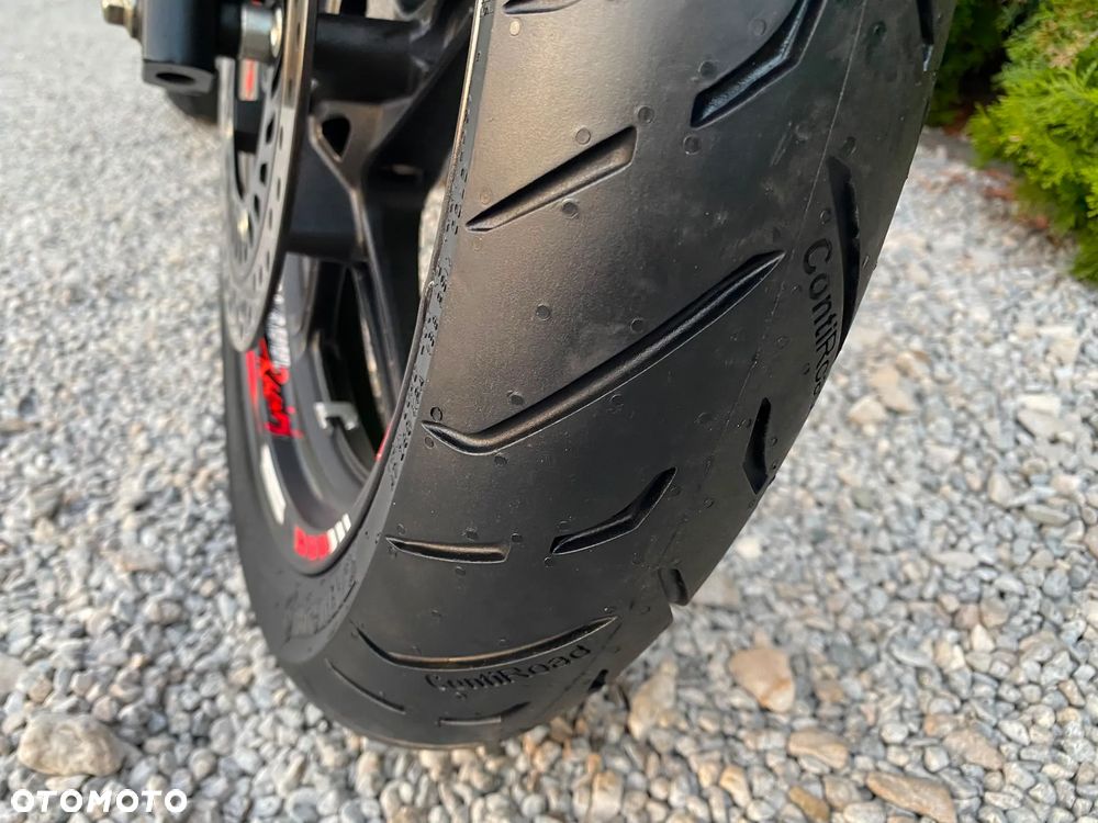 Honda CBR - 18