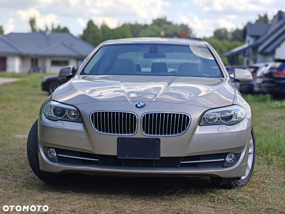 BMW Seria 5 528i Sport-Aut - 6