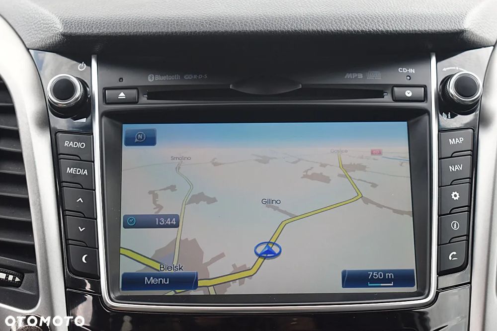 Hyundai i30 1.6 D Premium - 22