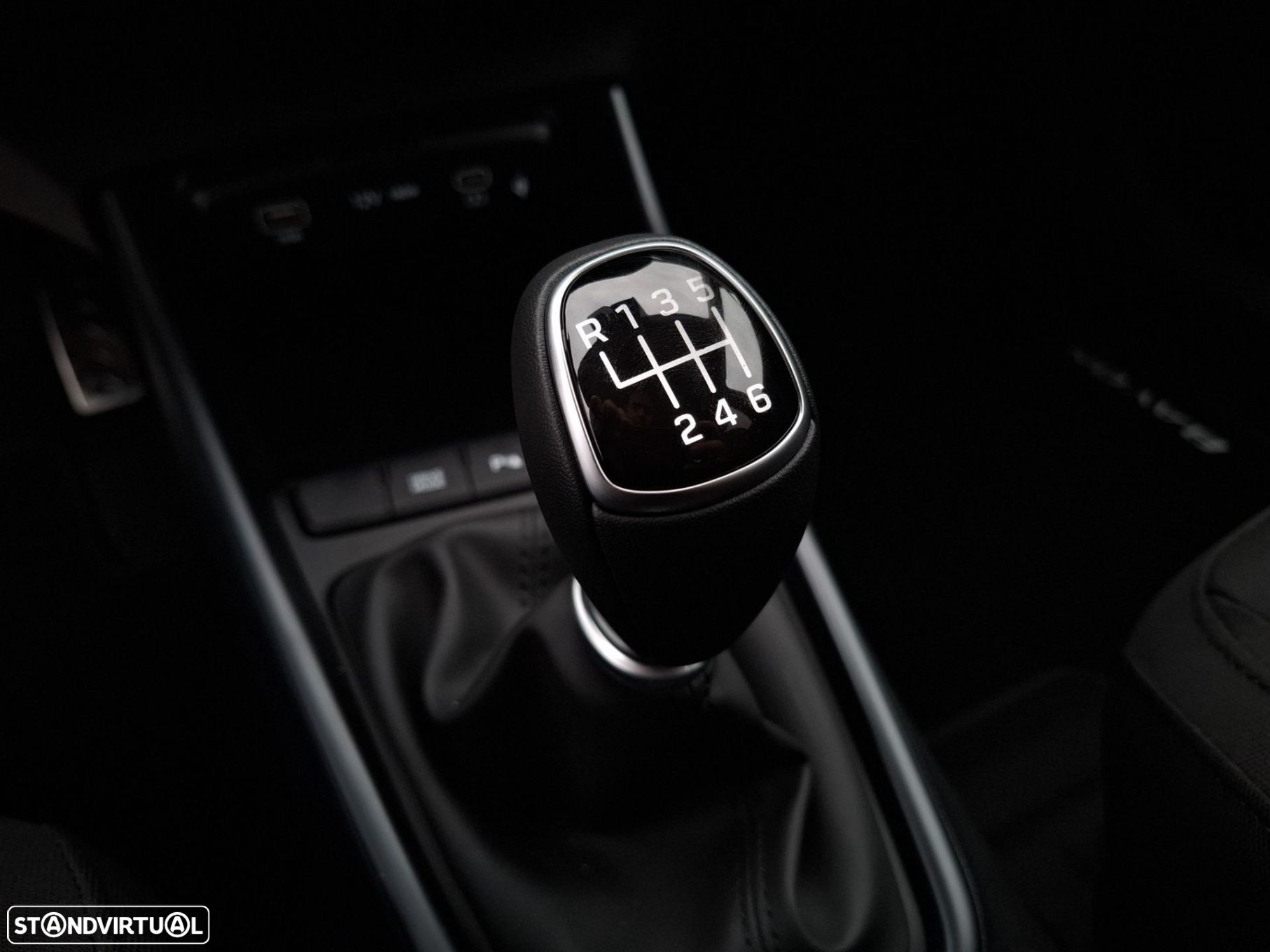 Hyundai Bayon 1.0 T-GDI Premium TT - 18