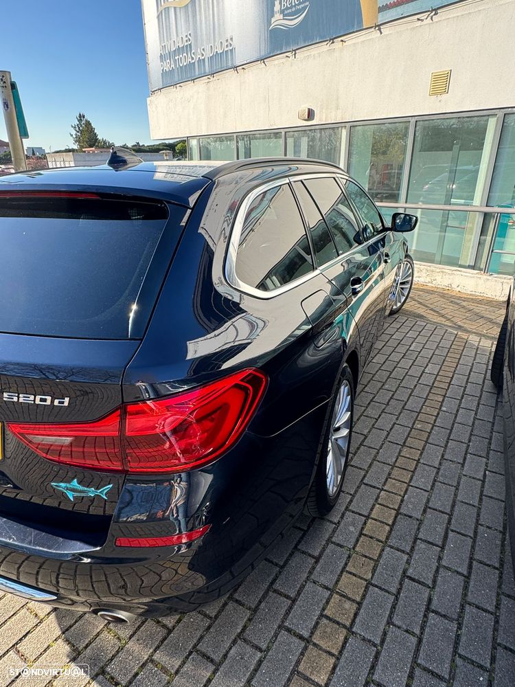 BMW 520 d xDrive Line Luxury Auto - 12