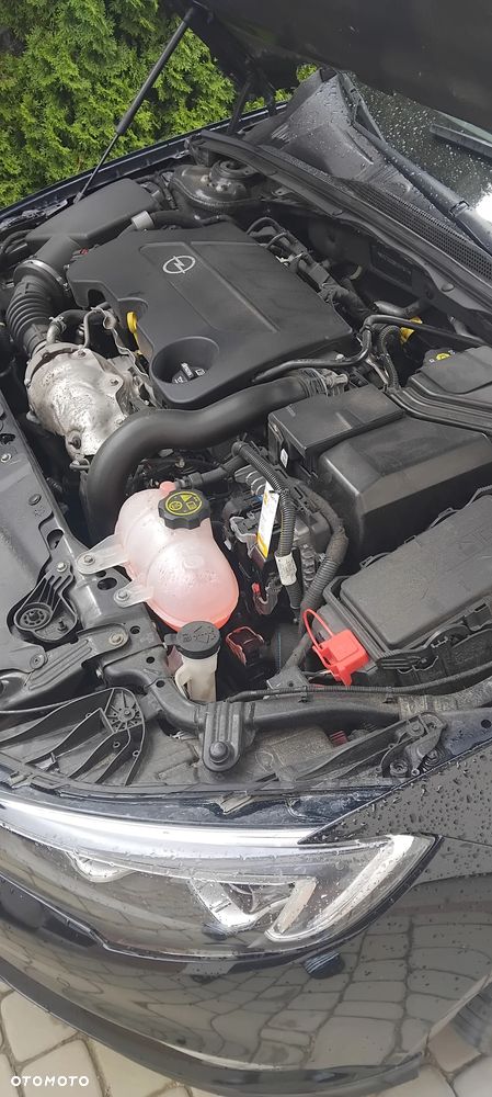 Opel Insignia - 15