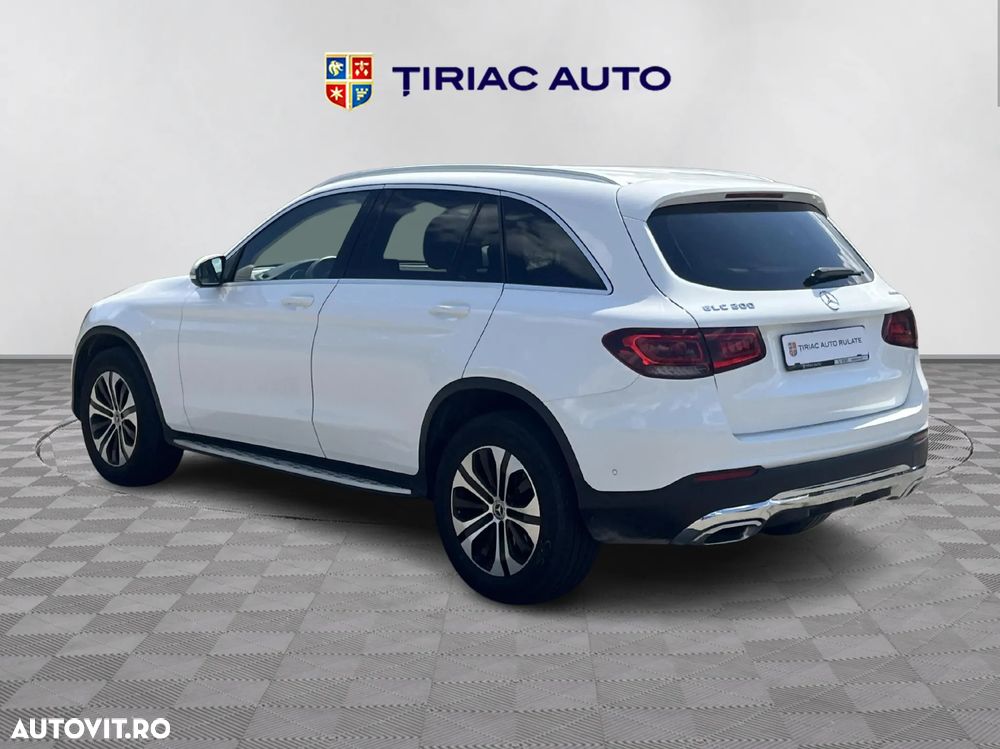 Mercedes-Benz GLC 200 4MATIC - 4