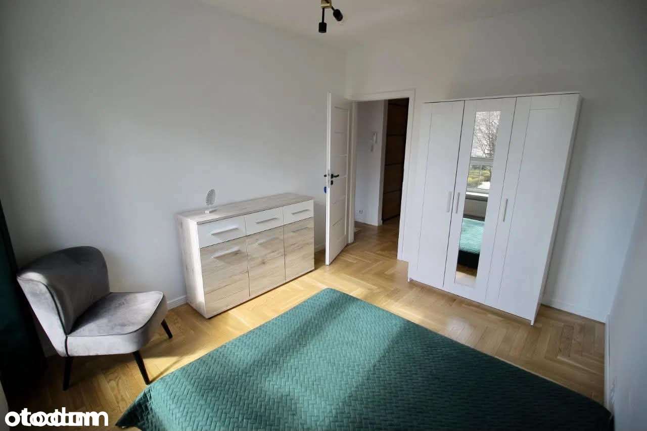 Mieszkanie z garażem podziemnym 42 m.  Mokotów