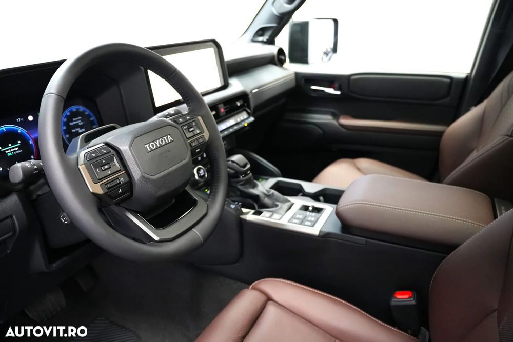 Toyota Land Cruiser 2.8l D-4D 204 CP A/T 7 locuri Luxury AVS Brown - 8