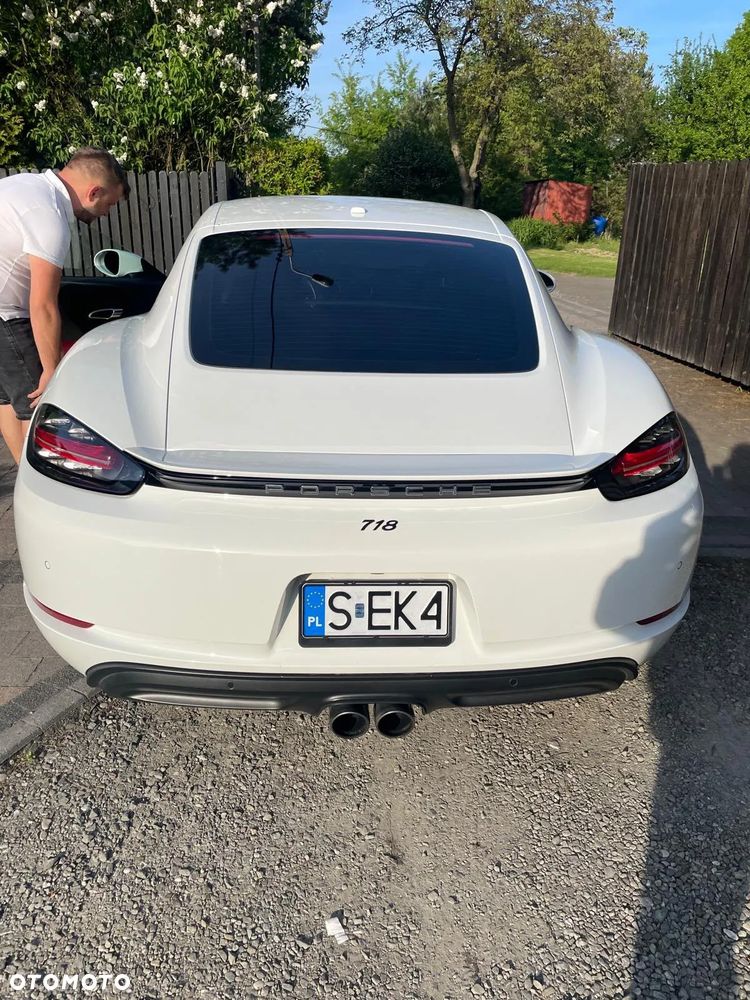 Porsche Cayman - 7