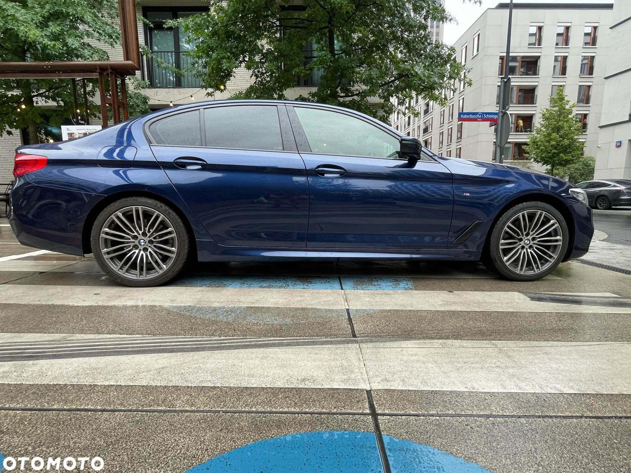 BMW Seria 5 520i - 8