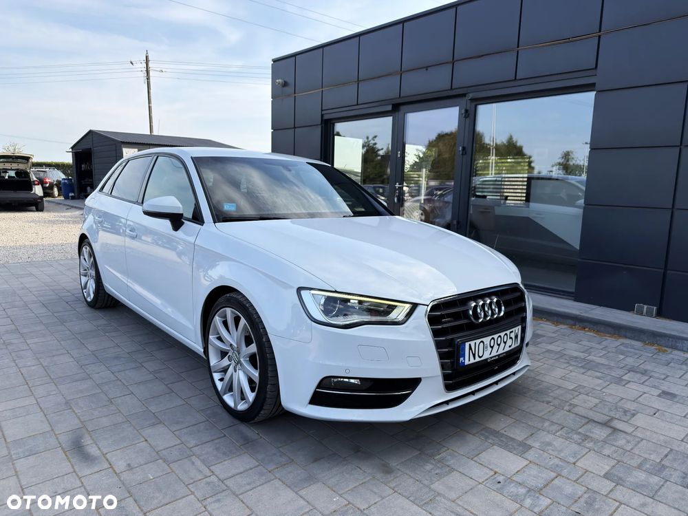 Audi A3 Sportback 2.0 TDI Quattro Ambiente S tronic - 16