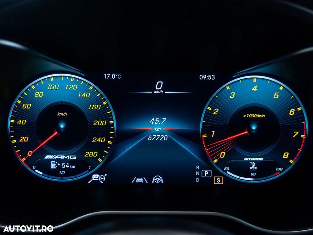 Mercedes-Benz GLC Coupe AMG 43 4Matic AMG Speedshift TCT 9G - 36