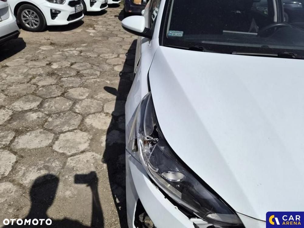 Kia Ceed - 26