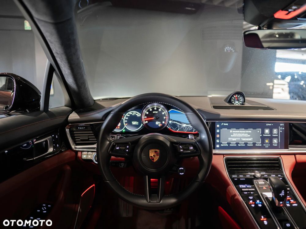 Porsche Panamera GTS - 19