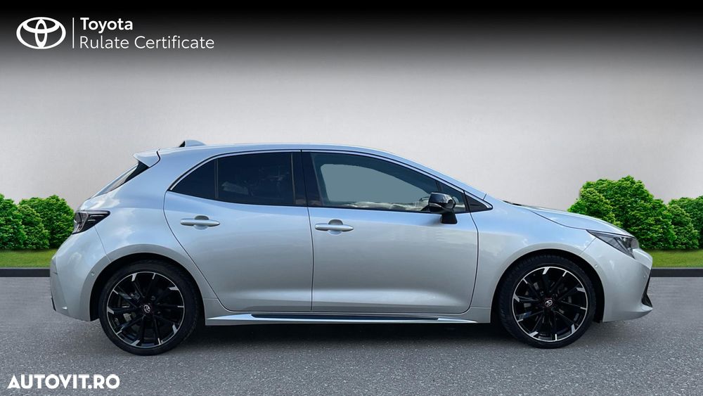 Toyota Corolla 2.0 HSD Exclusive Plus GR Sport Bi-Tone - 7
