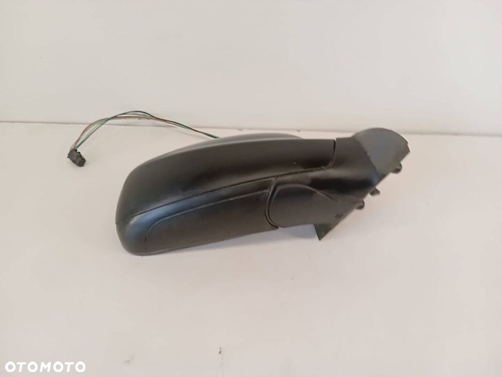 LUSTERKO PRAWE DRZWI PEUGEOT 307 LIFT - 2