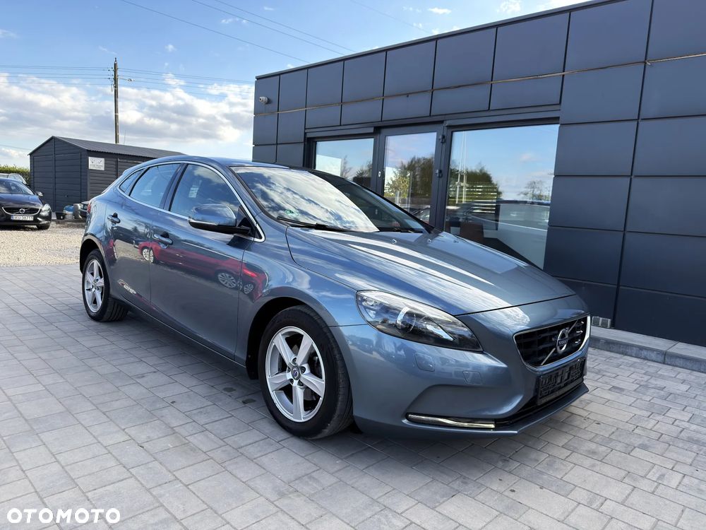 Volvo V40 D2 R-Design Momentum - 14