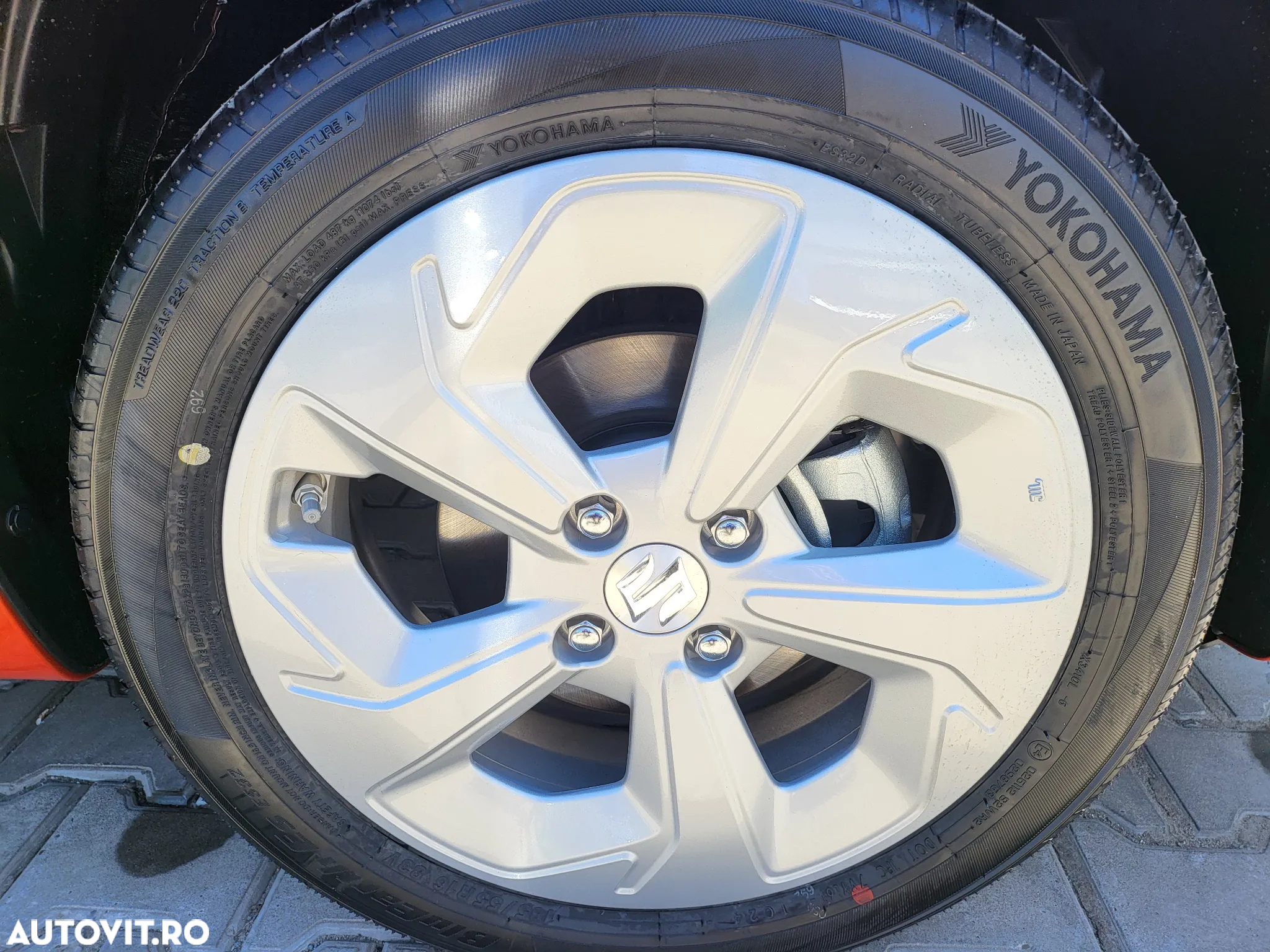 Suzuki Swift 1.2 Dualjet 12V AllGrip MHEV Passion - 3