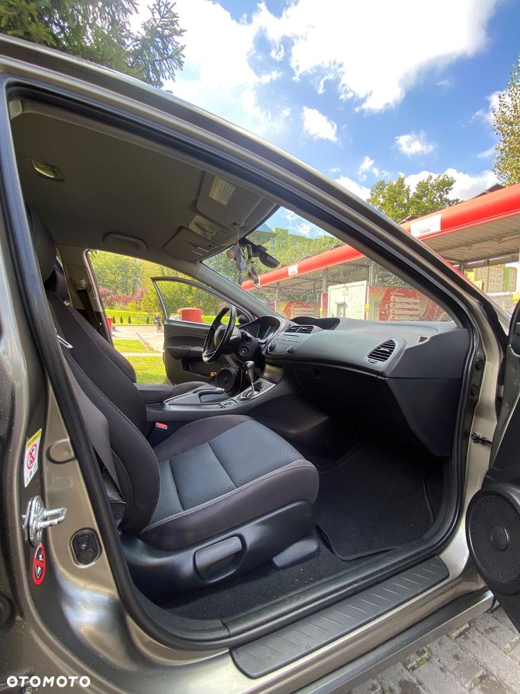 Honda Civic 1.8i-VTEC Comfort - 9