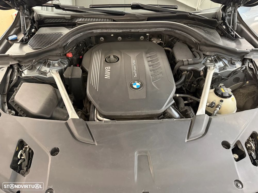 BMW 630 Gran Turismo d Pack M - 27